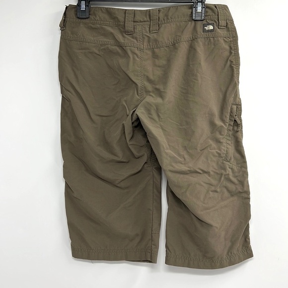 The north face women’s Bermuda shorts women’s 6 - Picture 3 of 7